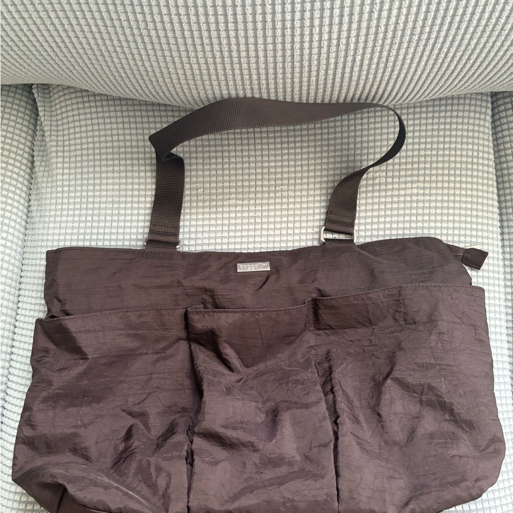 Baggallini Large Black Tote